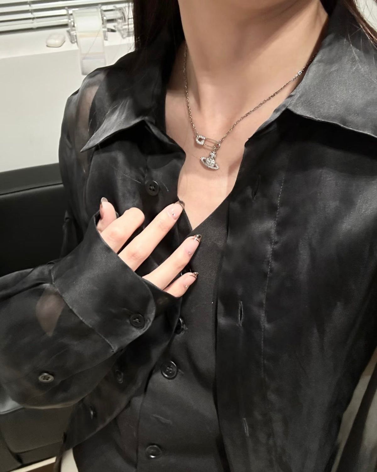 Vivienne Westwood Lucrece Orb Necklace ж‰Јй‡ќй–ѓй‘Ѕрџ§· [Blackpink JennieеђЊж¬ѕж‰Јй‡ќзі»е€—]