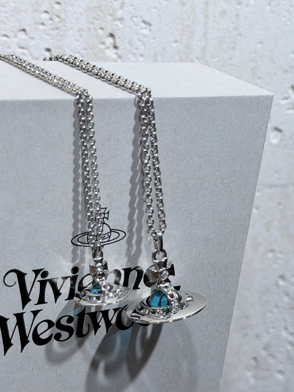Vivienne Westwood ORB Pendant Crystal Necklace