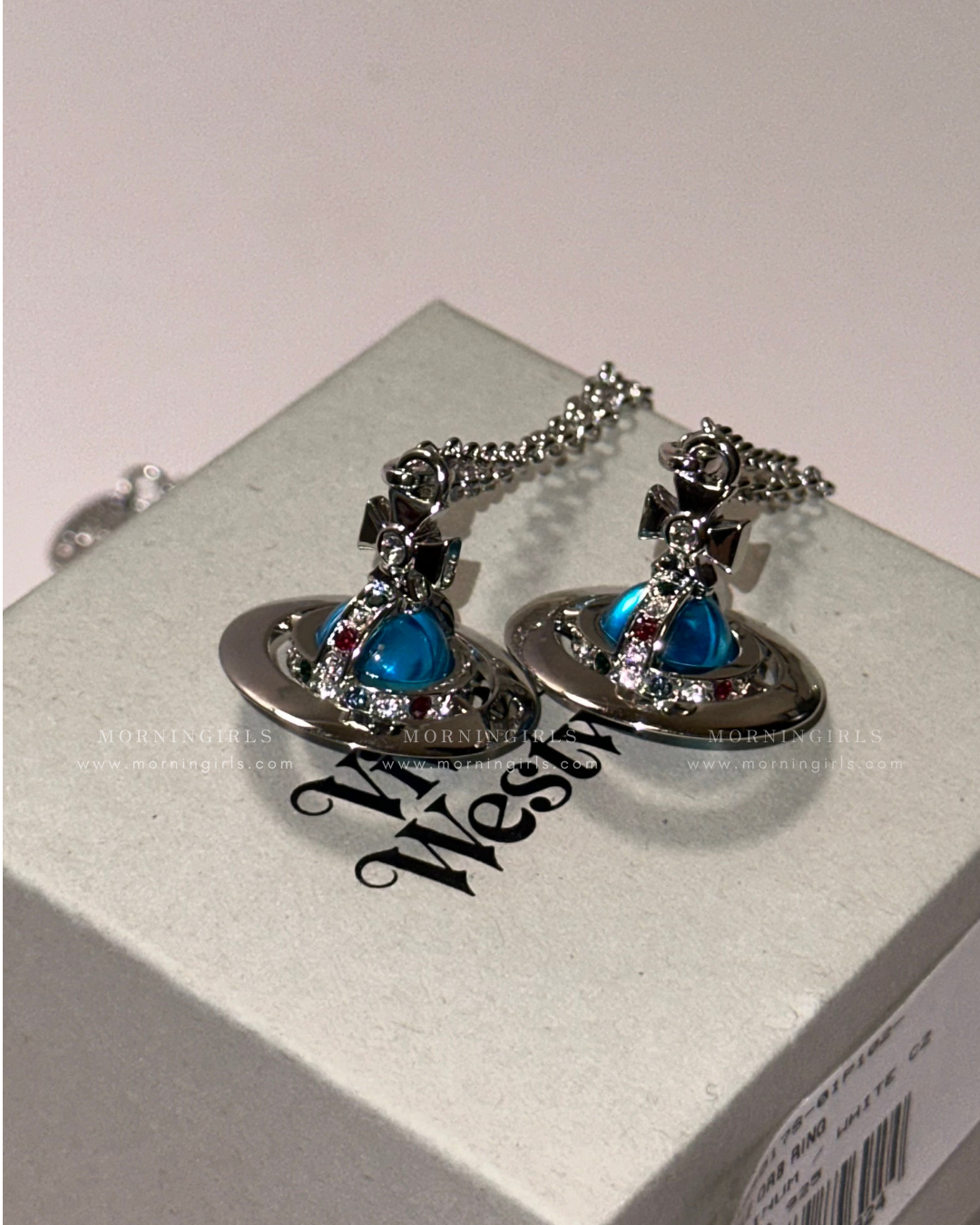 Vivienne Westwood ORB Pendant Crystal Necklace