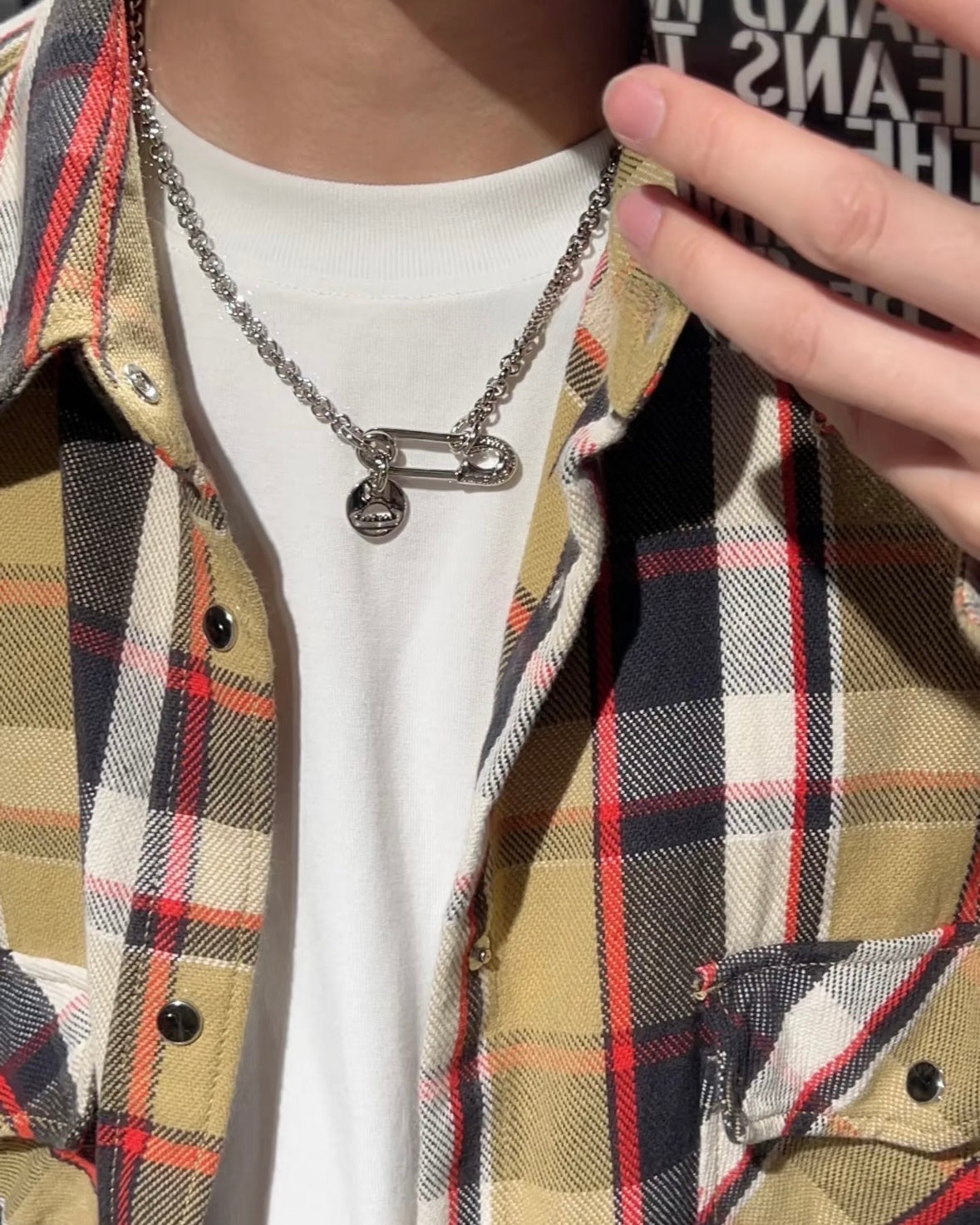 Vivienne Westwood Imogene Necklace ж‰Јй‡ќй …йЌЉ пј»BIGBANGе¤§иЃІеђЊж¬ѕ 520з”·еЏ‹жњЂдЅіз¦®з‰©пјЅ