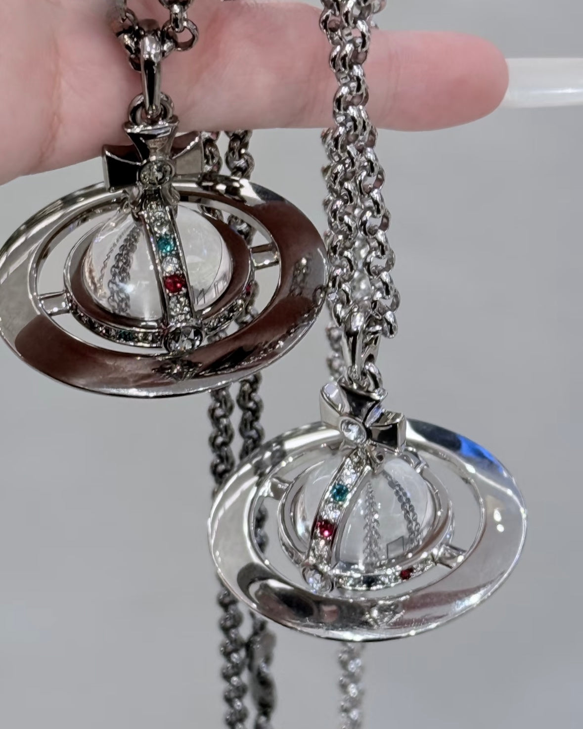 Vivienne Westwood ORB Pendant Crystal Necklace Transparent Silver Planet
