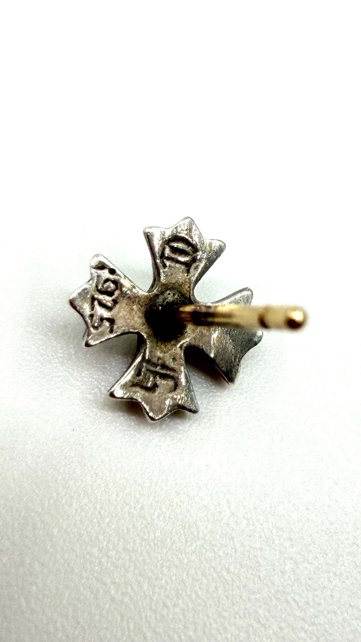 CHROME HEARTS PLUS STUD SILVER EARRING