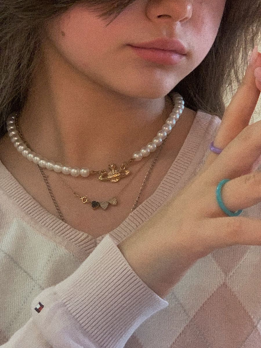 Vivienne Westwood Mini Bas Relief Pearl Choker