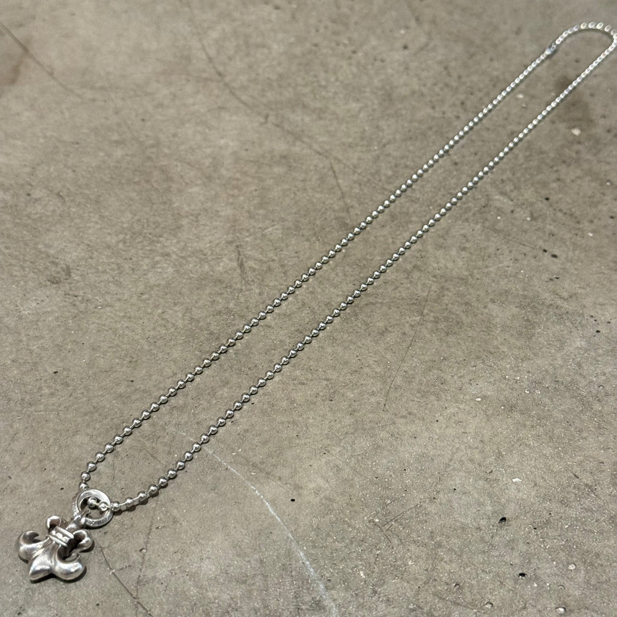 CHROME HEARTS BS FLEUR CHARM NECKLACE ‘SILVER’