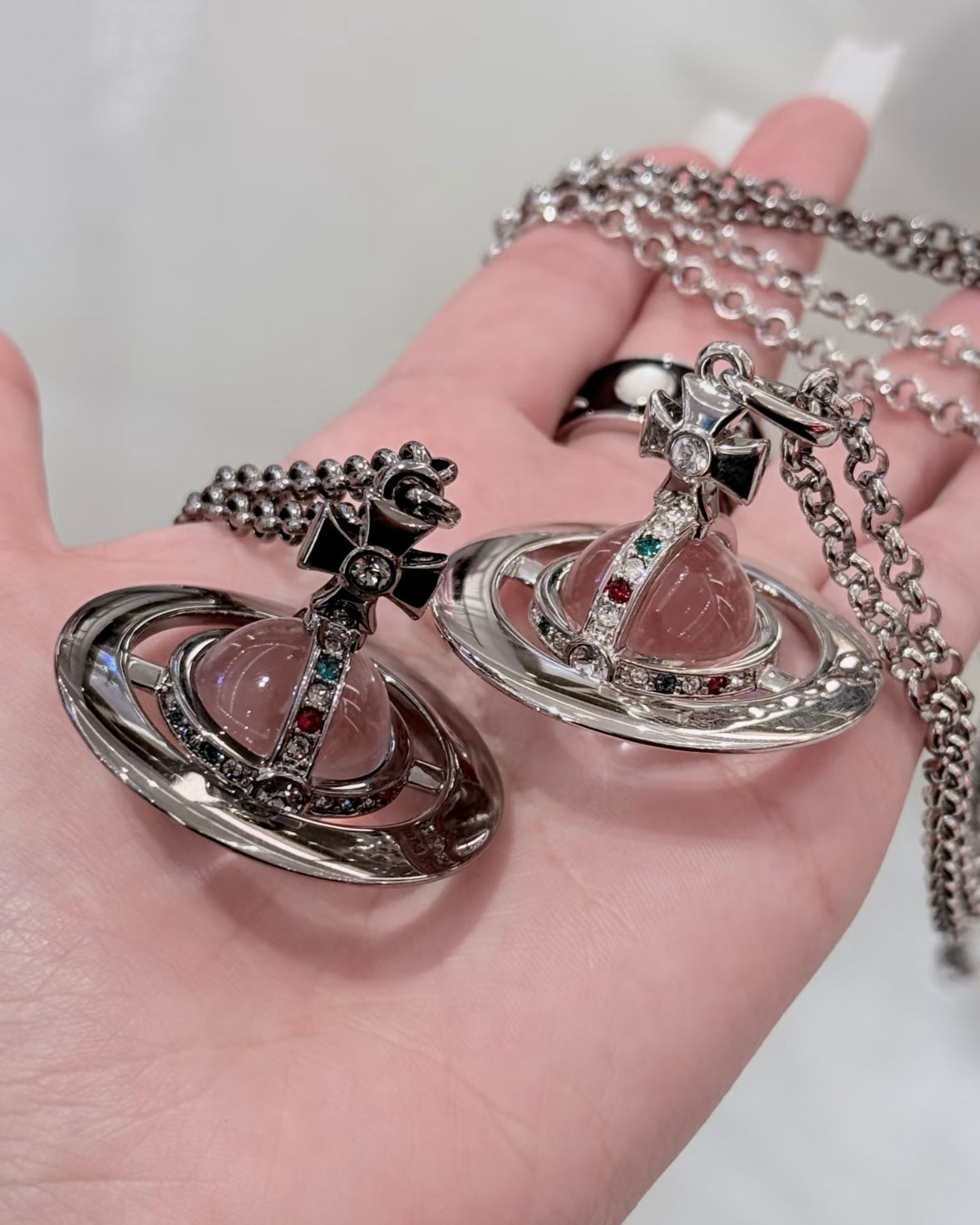 Vivienne Westwood ORB Pendant Crystal Necklace Transparent Silver Planet