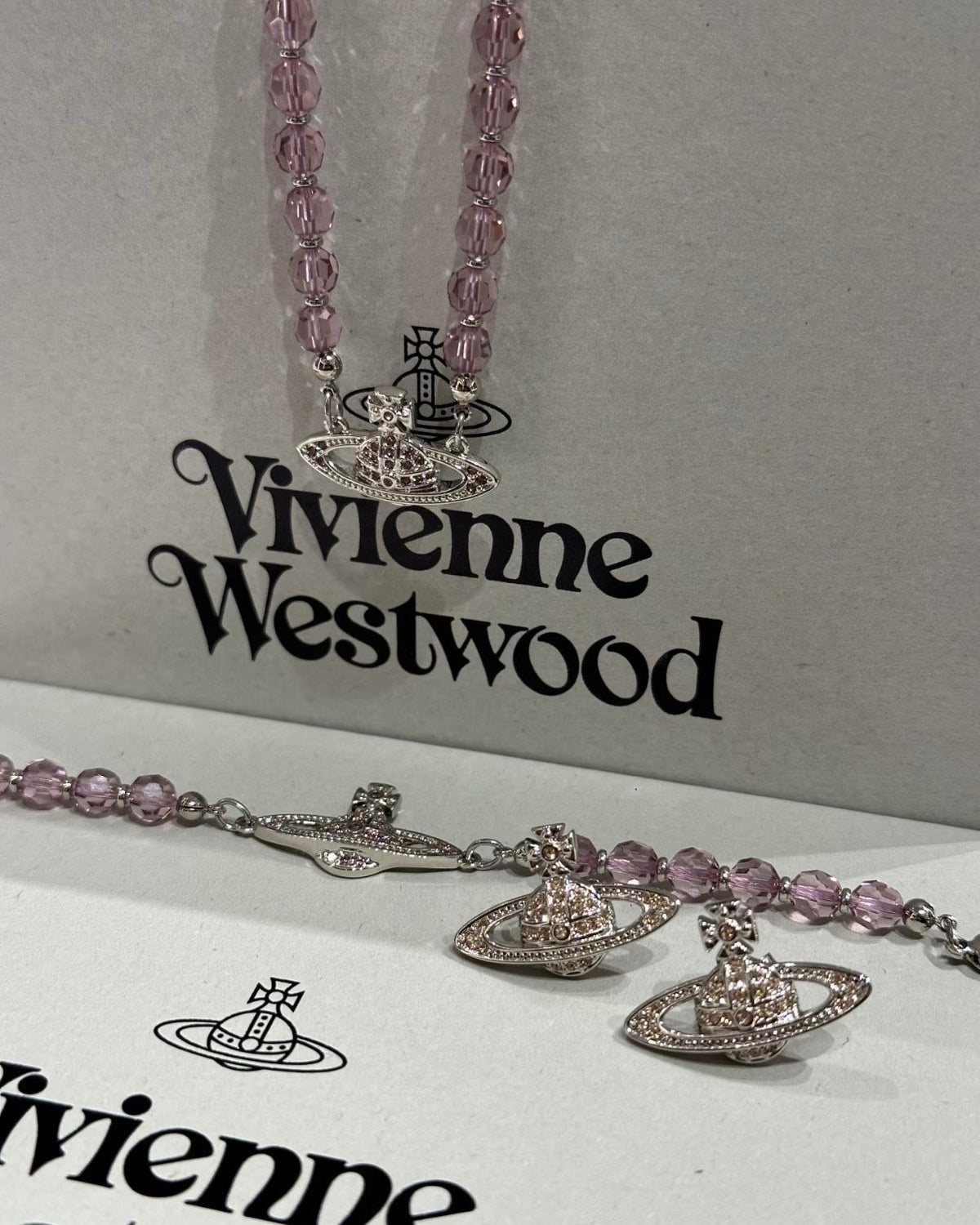 Vivienne Westwood Mini Bas Relief Choker Necklace жњЂж–°зґ«ж°ґж™¶