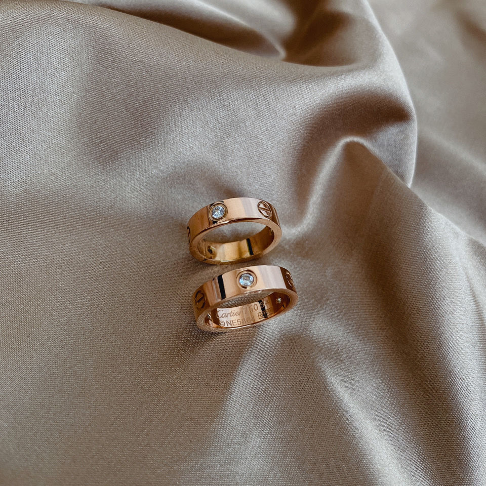 Cartier Classic Love Ring – Luxury Designer Jewelry