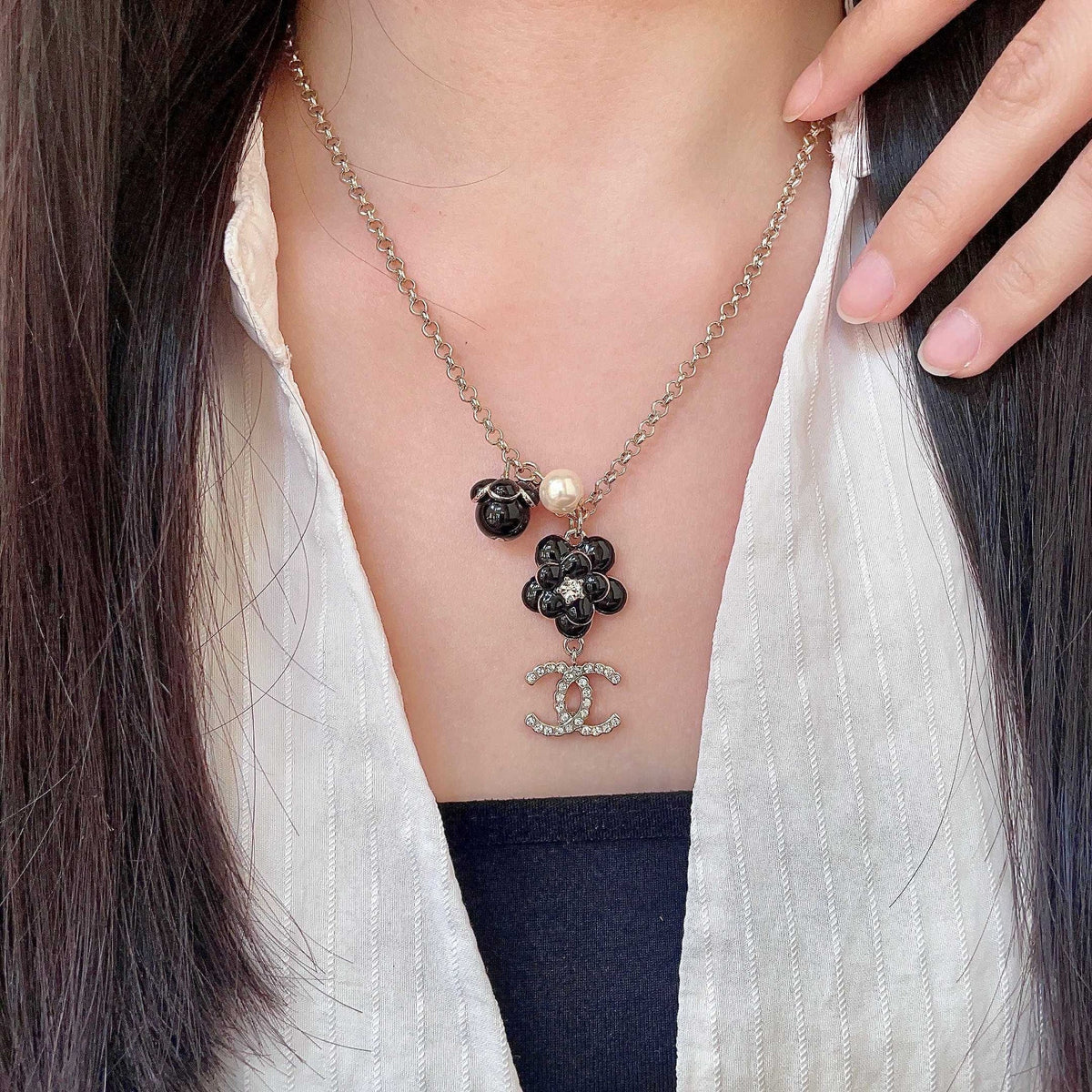 Chanel 26s Double C Logo Black Flower & Pearl Charm Pendant Necklace With Crystal Detail In Gold Metal 631012